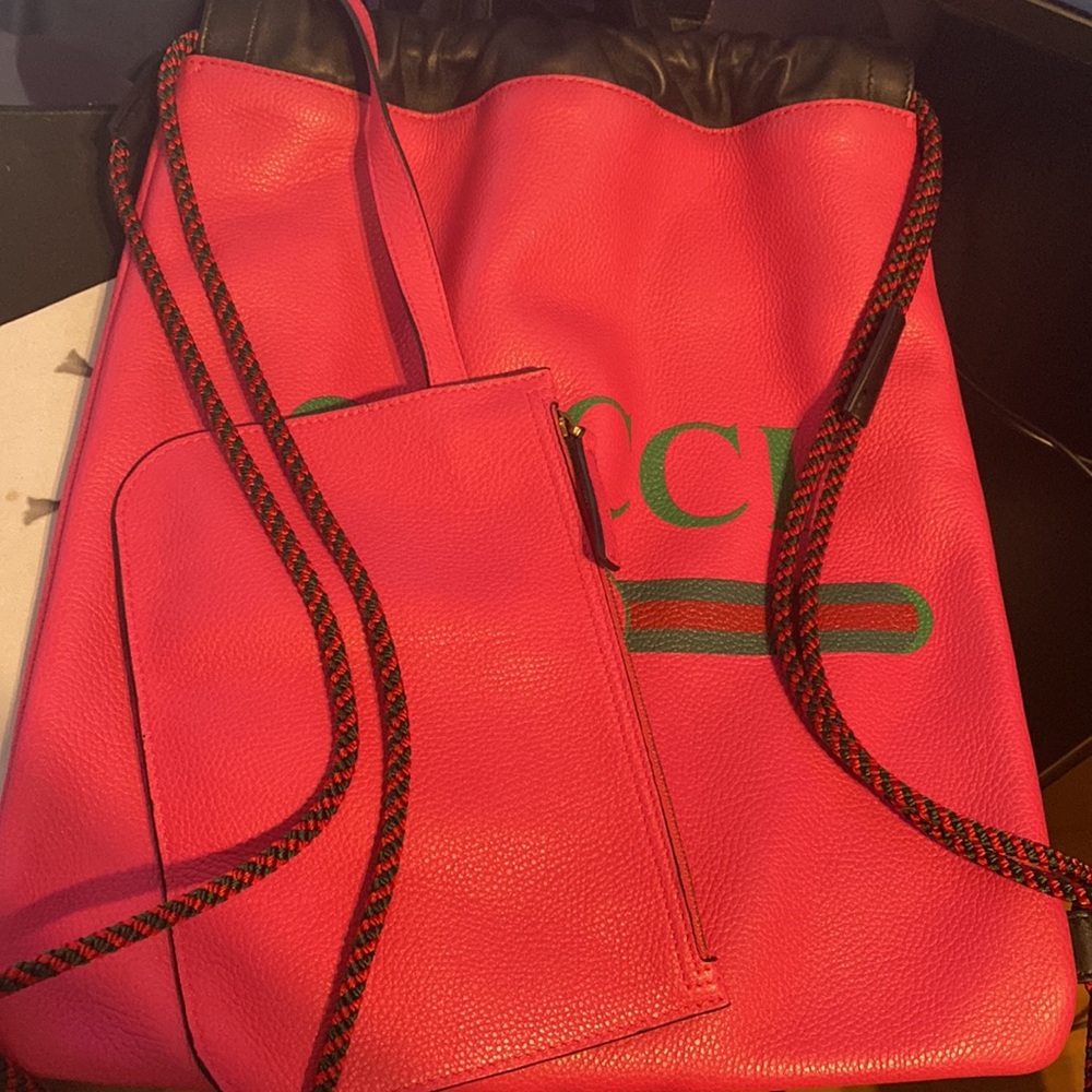 Gucci Pink Logo Wallet Drawstring backpack - Picture 2 of 3
